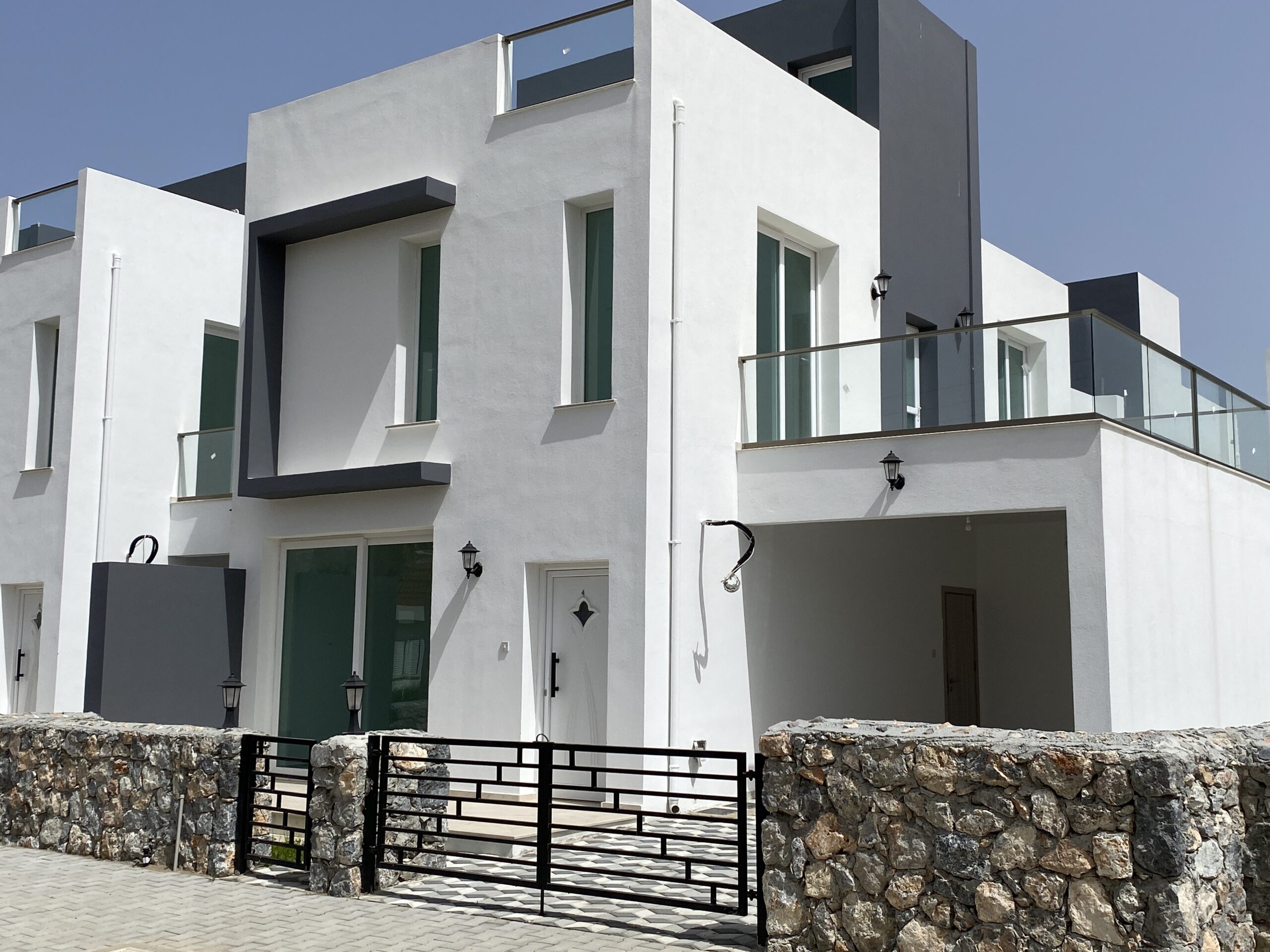 Nordzypern Immobilien 2+1 Doppelhaushälfte in Kyrenia
