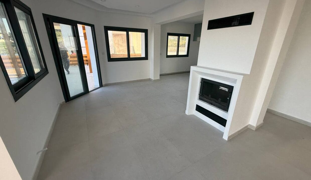 photo_2025-02-01_16-47-16