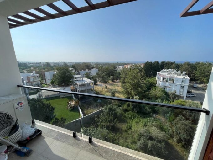 4-Zimmer Penthouse mit Meerblick in Kyrenia zu verkaufen