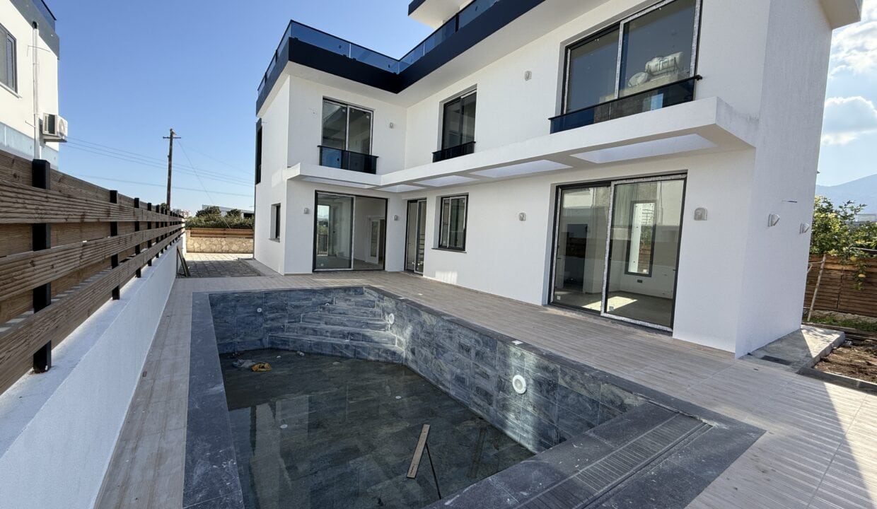 cfbb994a-5cfc-4ccd-8561-c43716d26279