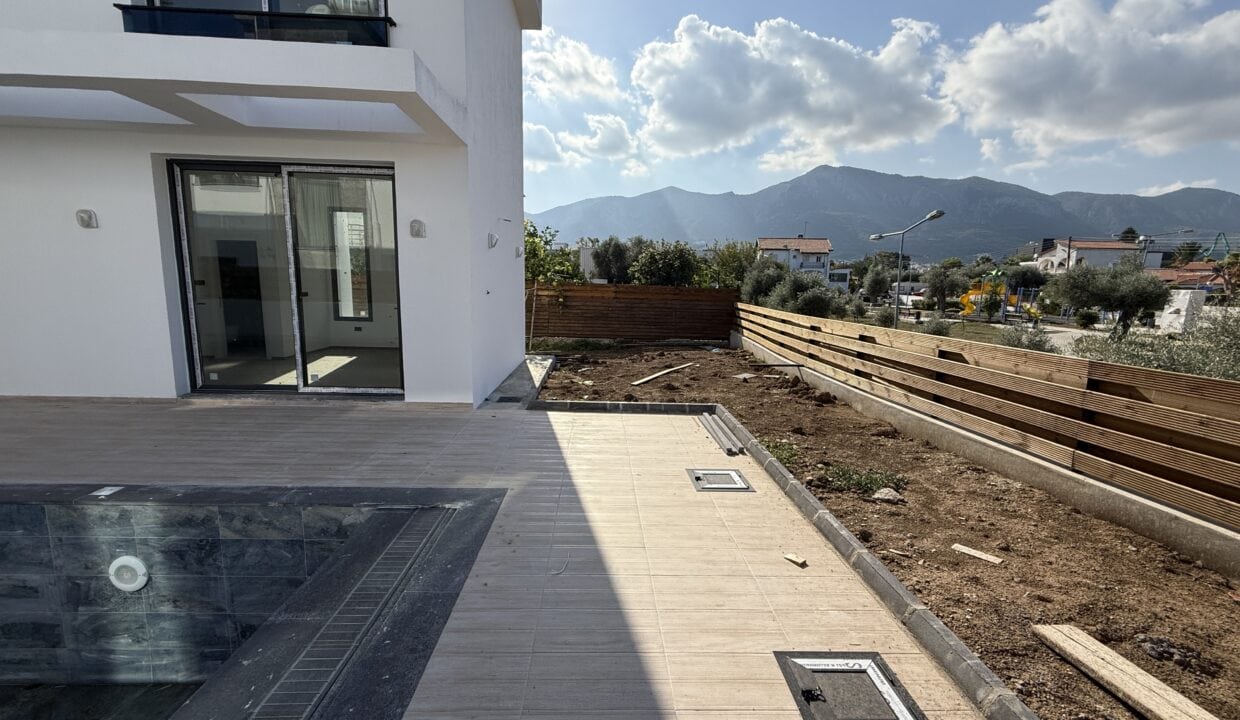 dfd8c71a-e478-4dde-aba1-485cd72fb003