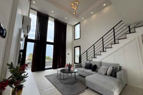 93f3f746-2e8c-485c-898c-2510dada1b20