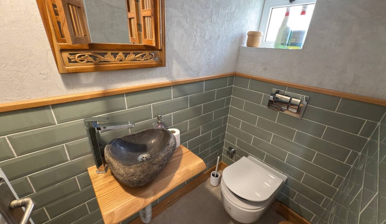 photo_2025-01-31_16-41-59