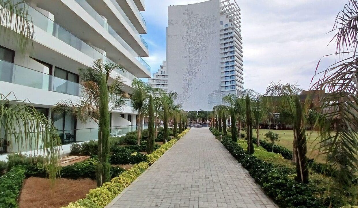 575e00b6-cff2-45e1-925d-381d319b2e42