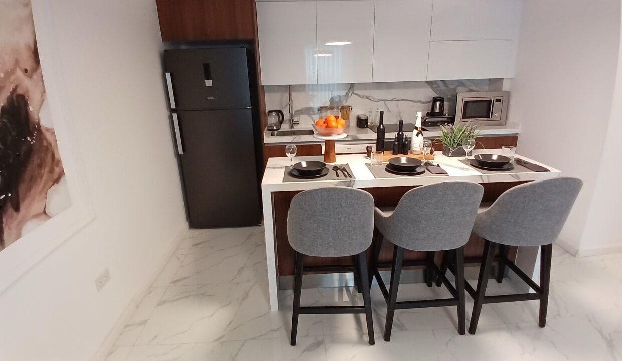 6d742815-7361-46d3-bc93-1d21a7cac352