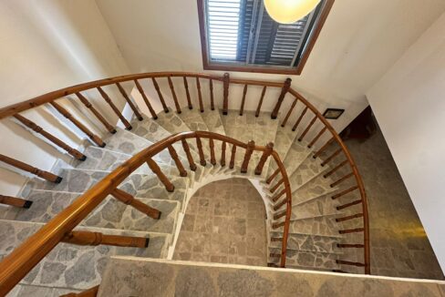 3b0dbe01-5059-44eb-bd41-12fc4323ff8b