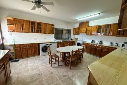 70b65e4e-4fe3-4429-b388-d51ebf0ccbfe