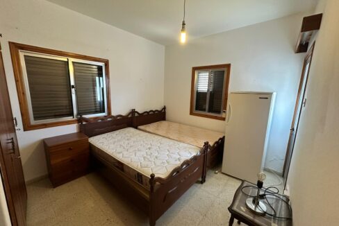 b614fe90-b2fa-40d6-b99a-add6567bc7ee