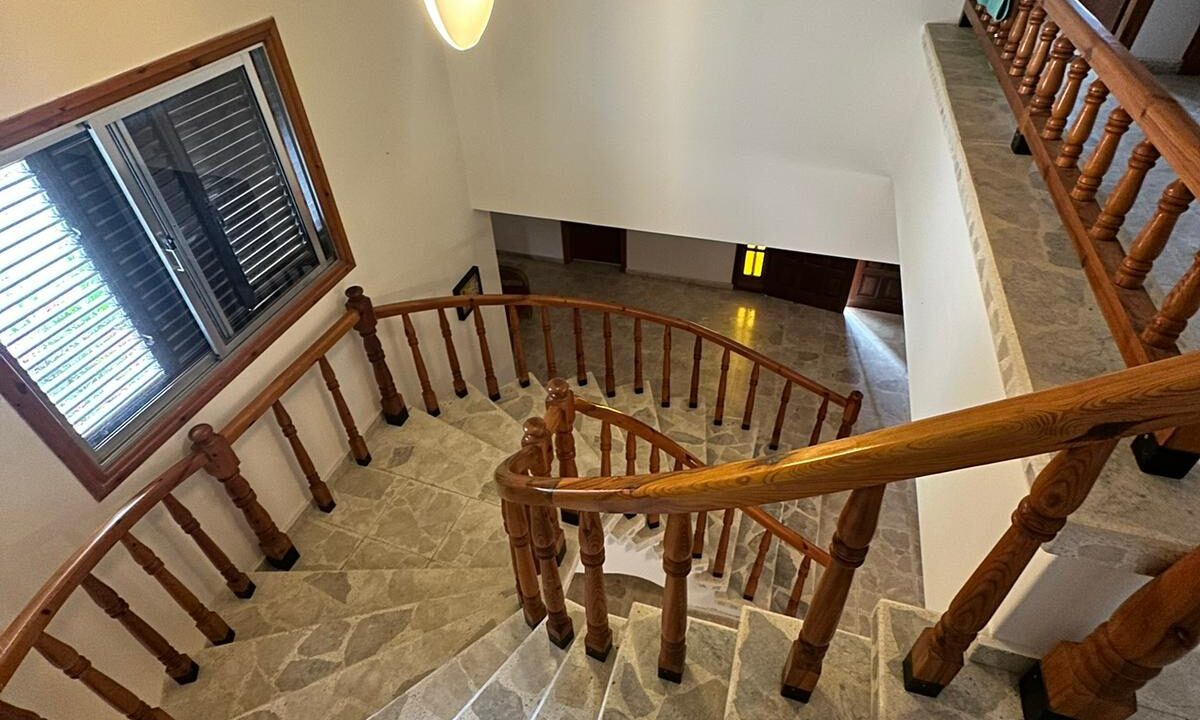 d72f79e8-03d7-4e11-9829-e2762ec3e631