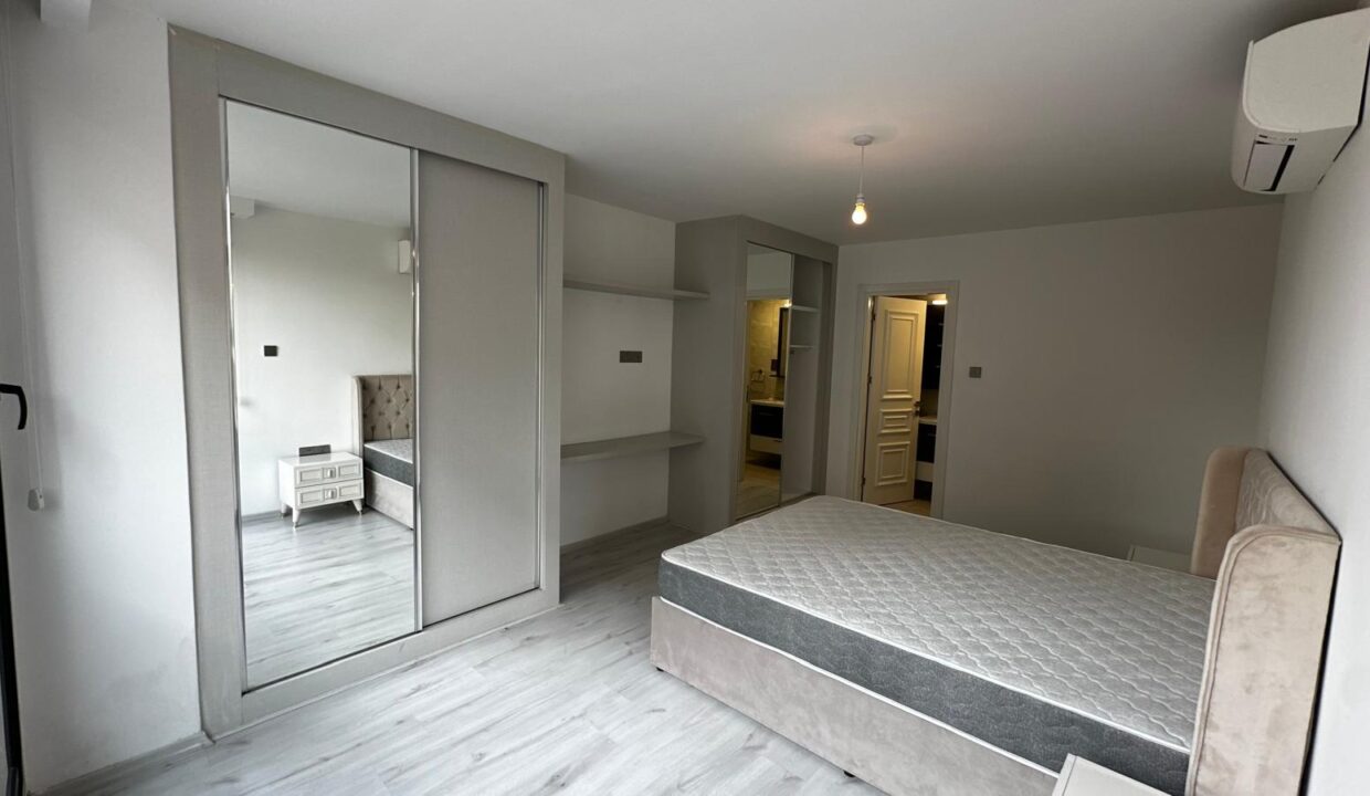 e29203d8-d822-421a-8d90-85c67a517aee