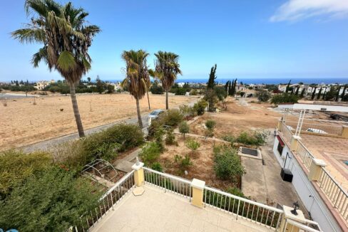 f521b564-91b6-438f-b36d-6434476d0bfa