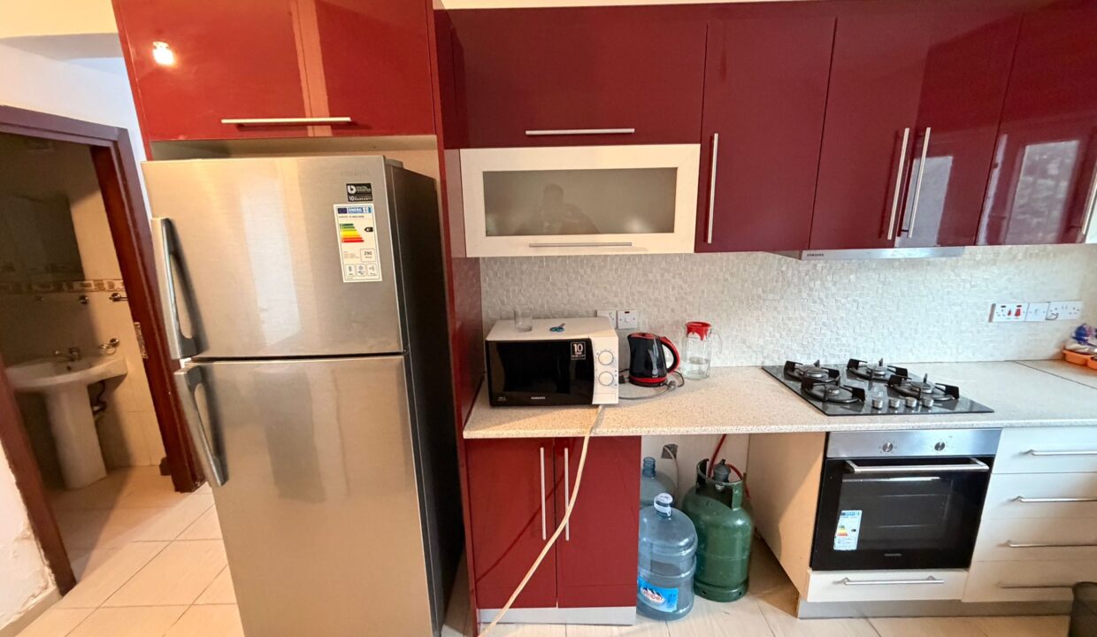 9e0cb608-3f19-45d2-93a9-3d54650121dd