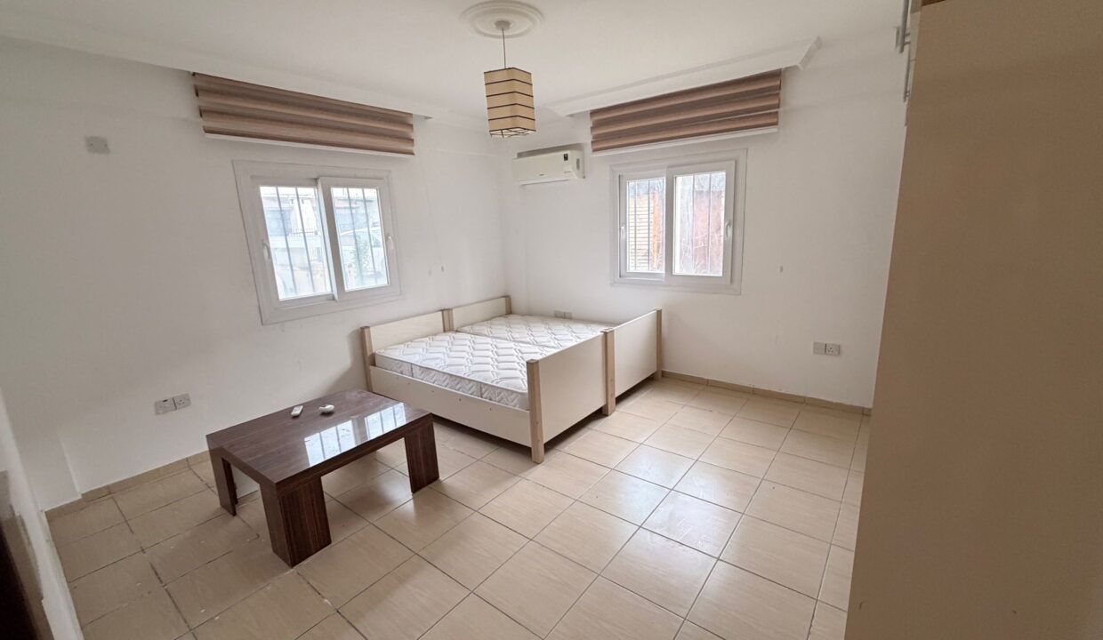 9fd8b271-6c35-4913-bf94-32536d54f7d0