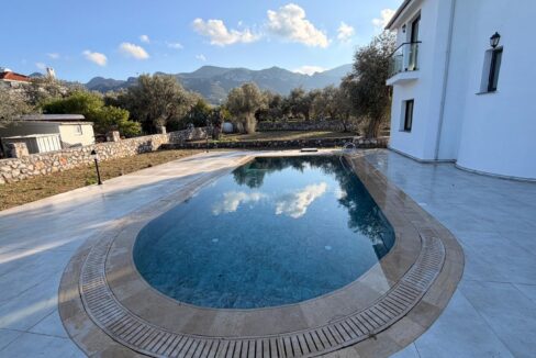 f1bf1537-1a5b-49c7-80e0-24a3789f5605