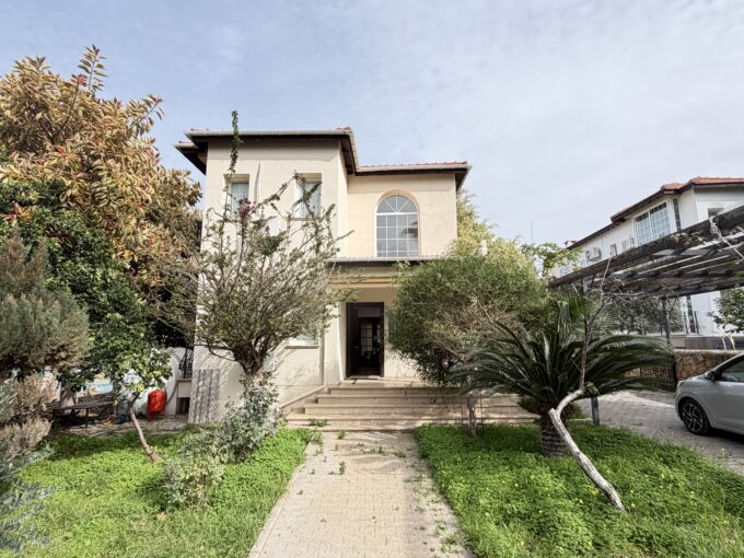 3+1 Villa in Çatalköy mit 1000m2 Grundstücksgrösse zu verkaufen 3 IMG 0375.JPG